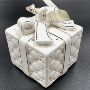 PANDORA CHRISTMAS Porcelain ORNAMENT-2016